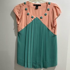 Marc by Marc Jacobs 2 toned pleated blouse